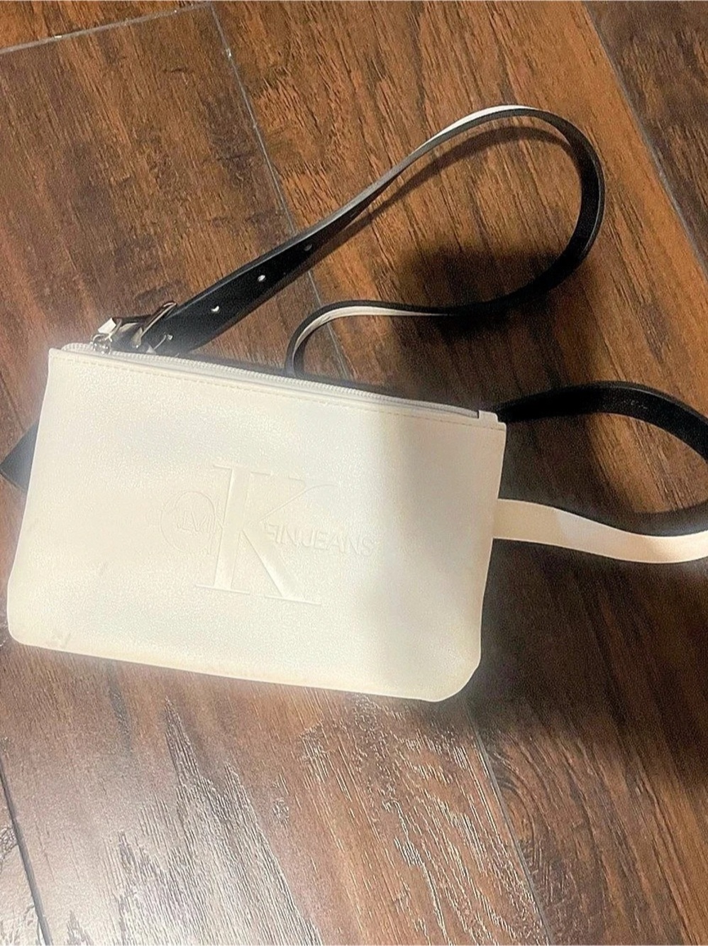 Calvin Klein belt Bag in White